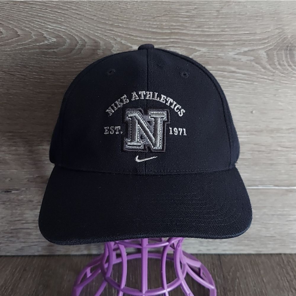 Vintage Nike Athletics Black Fitted Hat One Size